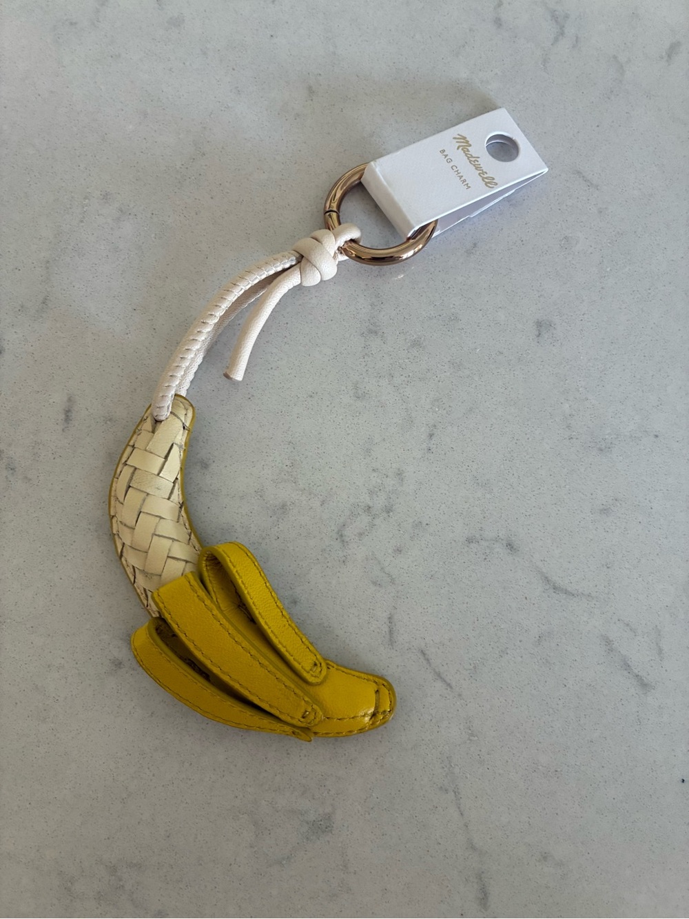 Madewell woven banana bag charm 💛🍌